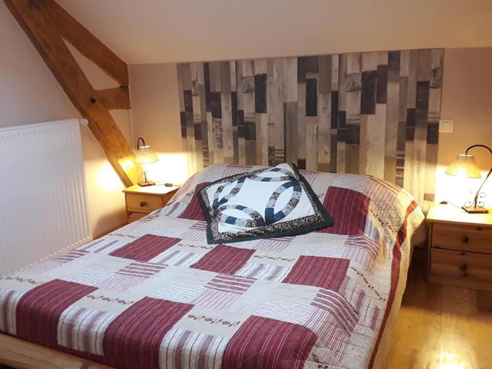 La Pierre Trouee Chambre D'Hotes Châteauneuf-de-Randon Exteriör bild