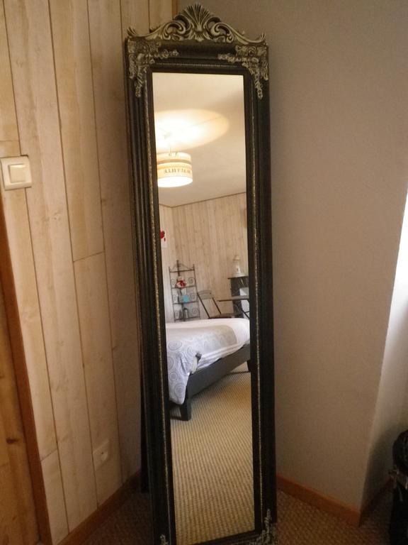 La Pierre Trouee Chambre D'Hotes Châteauneuf-de-Randon Exteriör bild